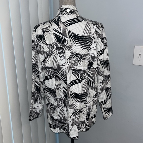 T Talbots Mockneck High Low Active Zip Up Jacket UPF 50+ XL P - Picture 5 of 8